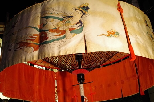綾傘鉾の傘